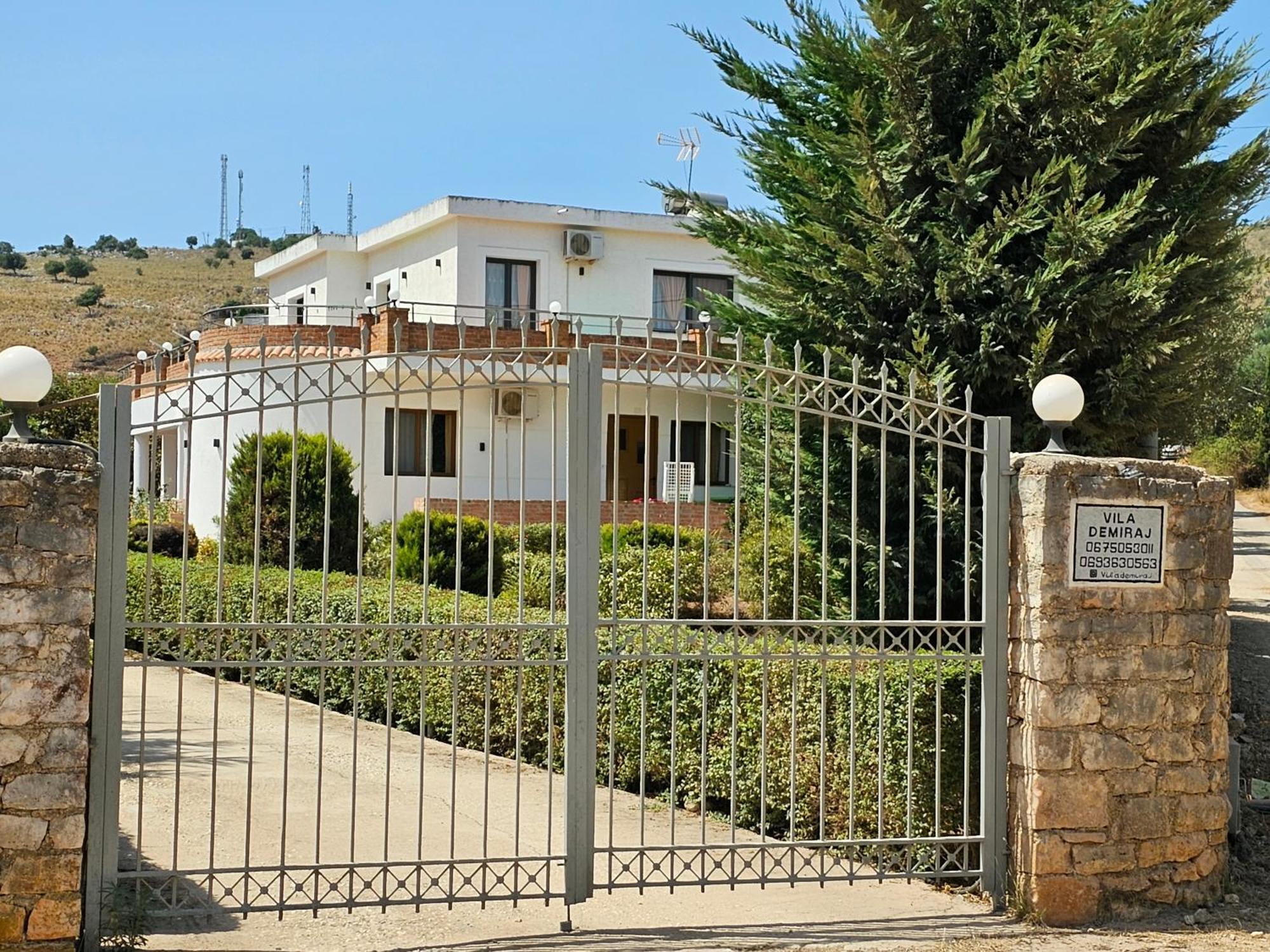 Demiraj Sarande Leilighet Ksamil