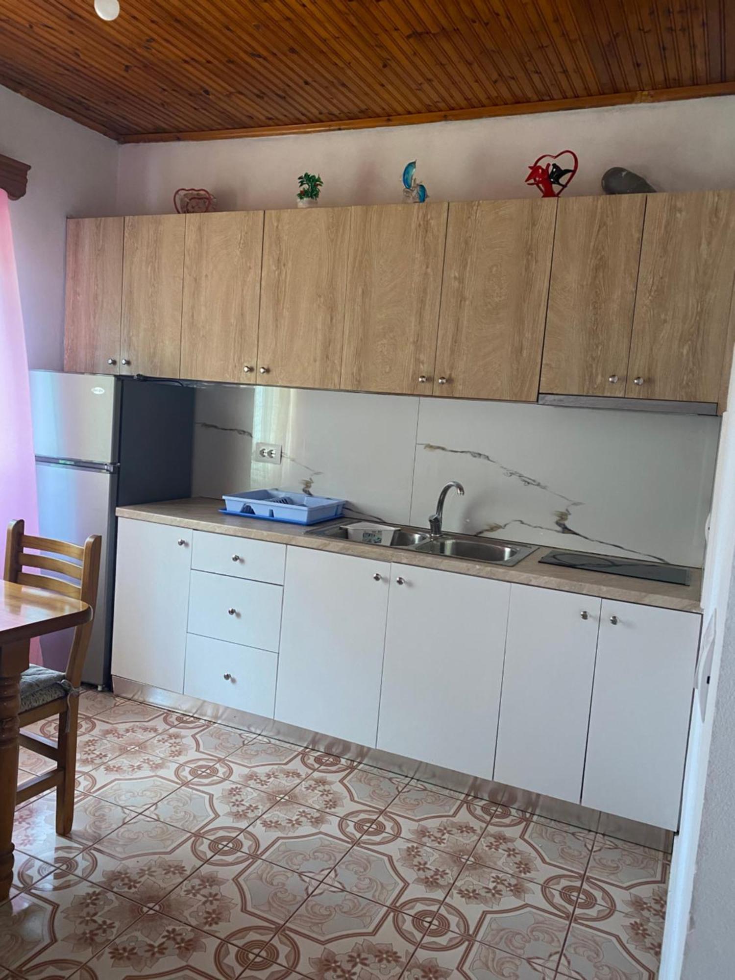 Demiraj Sarande Leilighet *