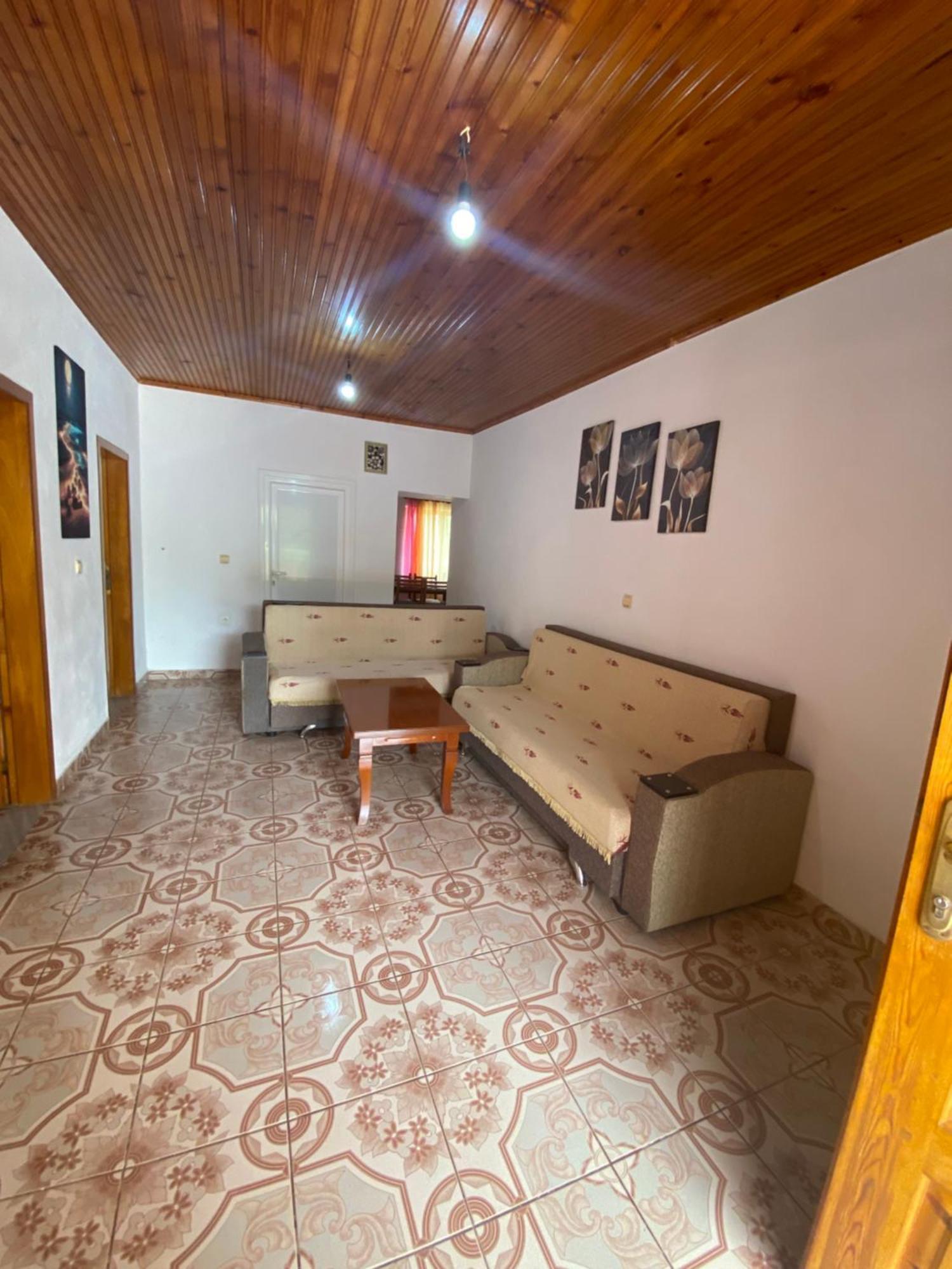 Demiraj Sarande Ksamil